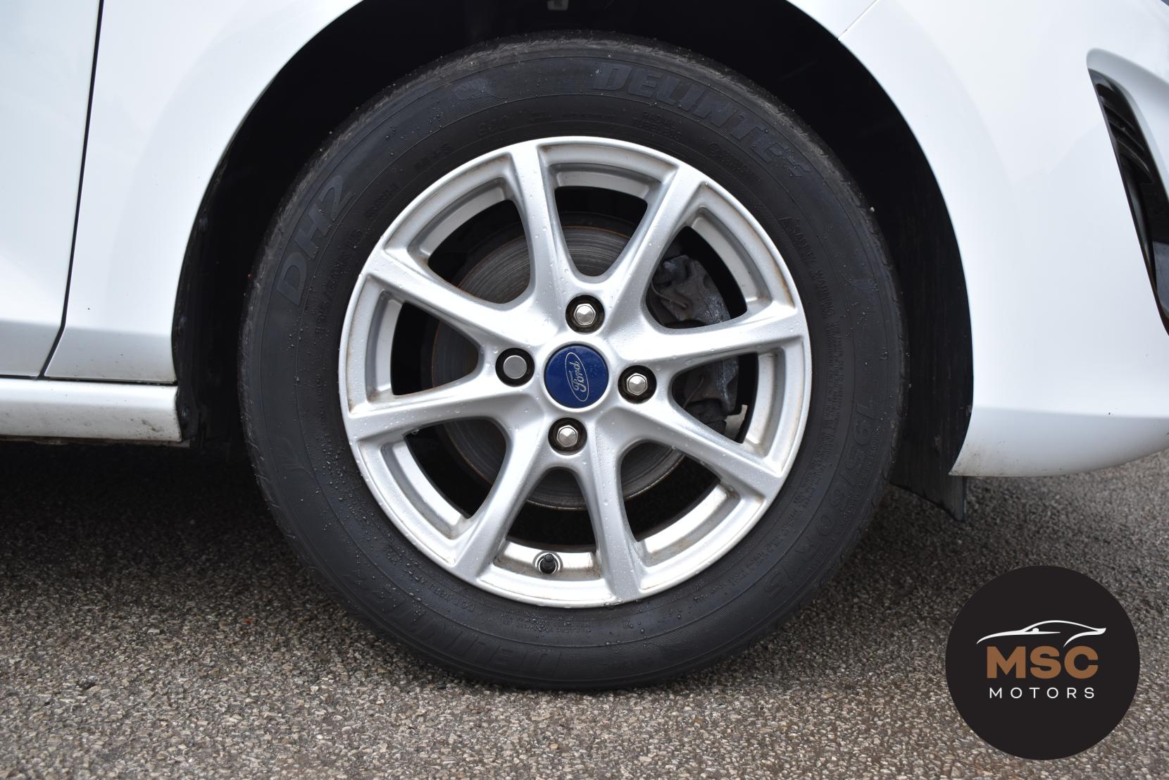 Ford Fiesta 1.0T EcoBoost Zetec Hatchback 3dr Petrol Manual Euro 6 (s/s) (100 ps)