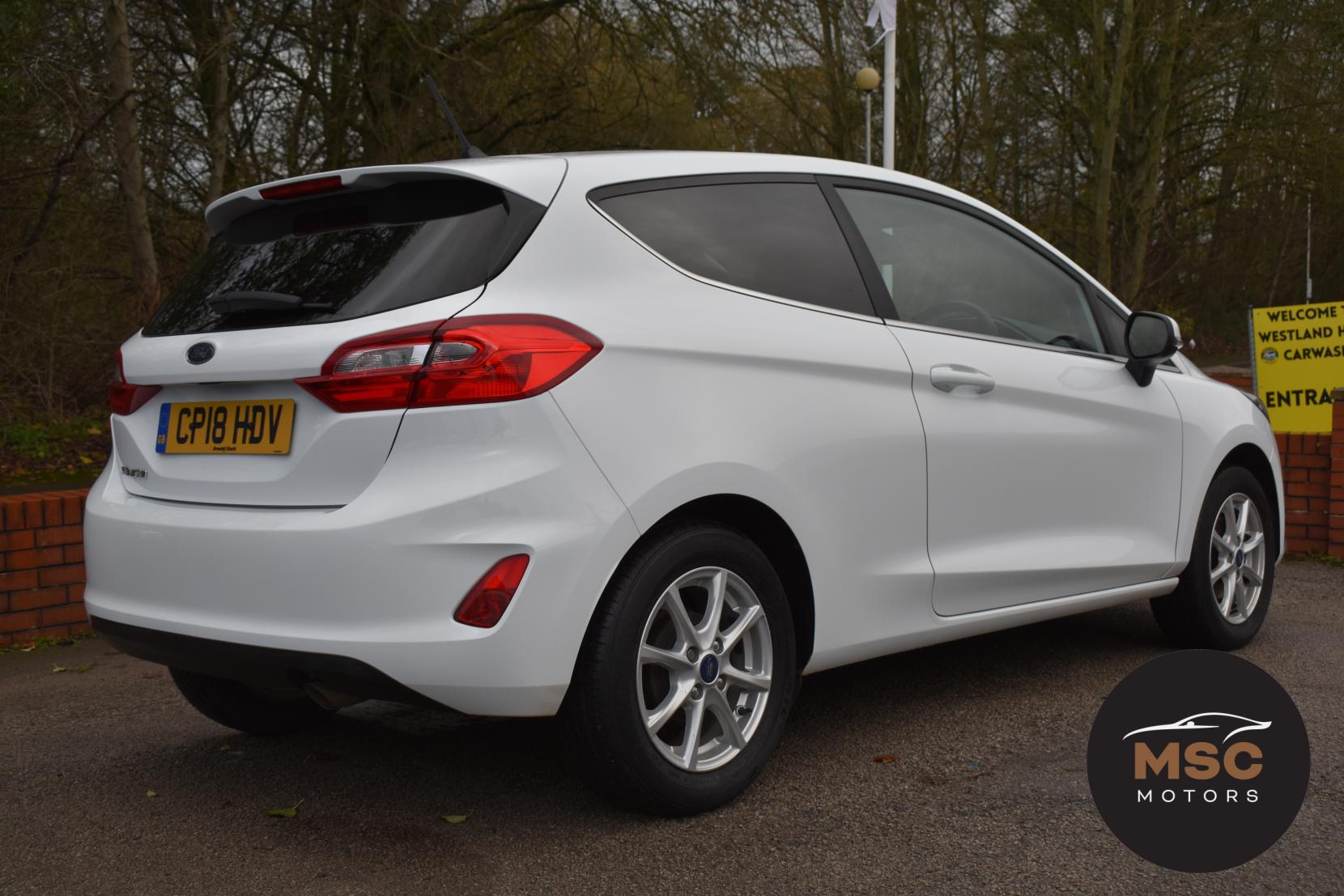 Ford Fiesta 1.0T EcoBoost Zetec Hatchback 3dr Petrol Manual Euro 6 (s/s) (100 ps)