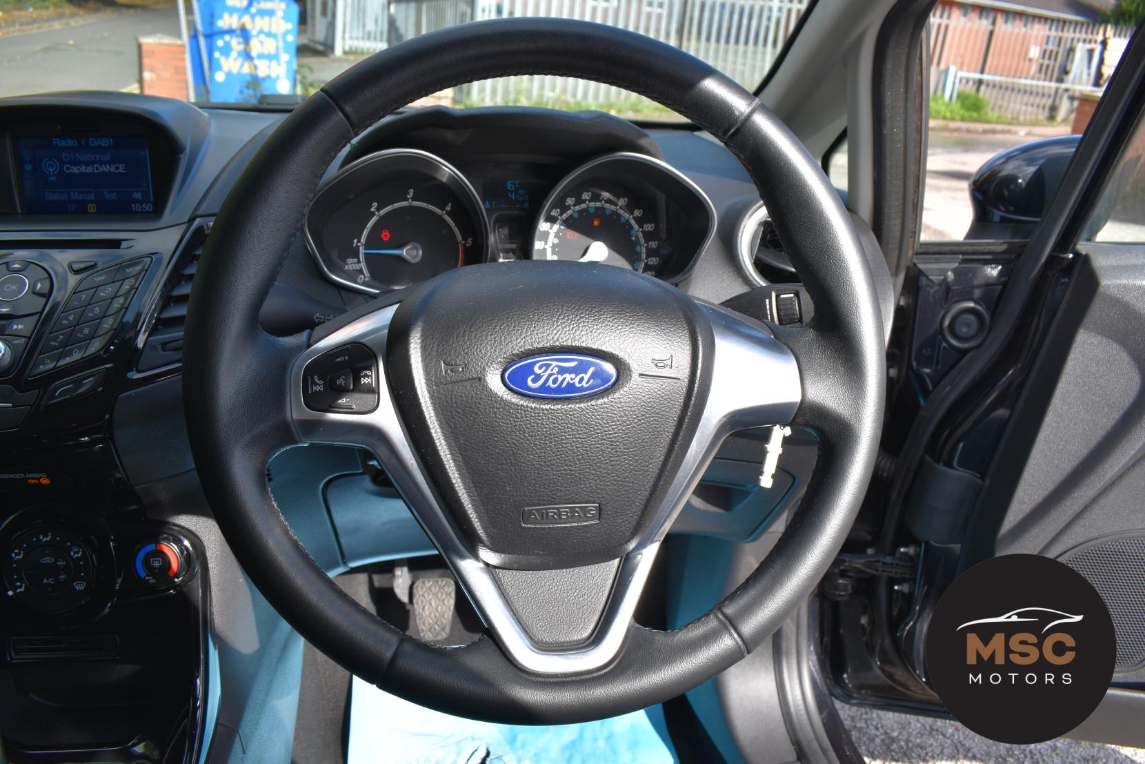 Ford Fiesta 1.5 TDCi Zetec Hatchback 5dr Diesel Manual Euro 5 (75 ps)