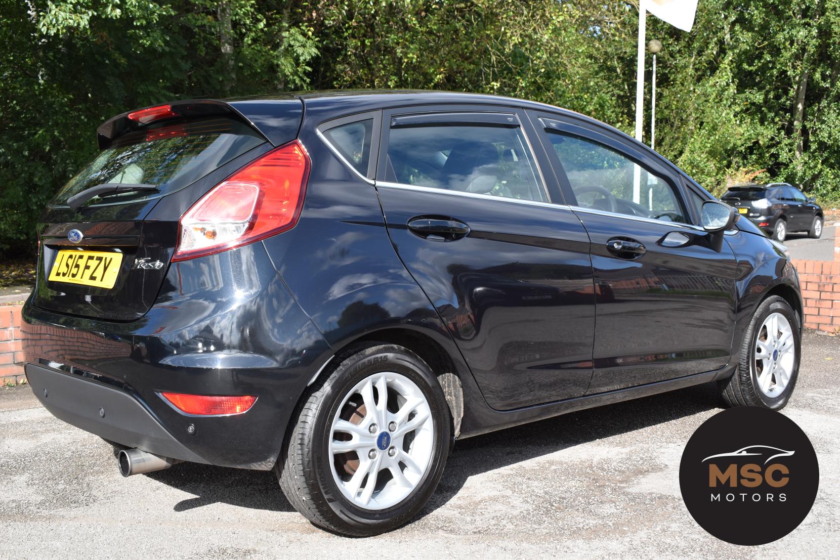 Ford Fiesta 1.5 TDCi Zetec Hatchback 5dr Diesel Manual Euro 5 (75 ps)