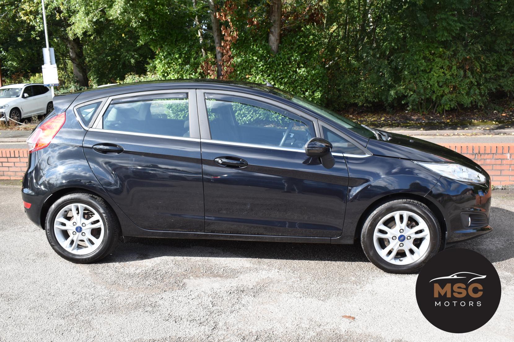 Ford Fiesta 1.5 TDCi Zetec Hatchback 5dr Diesel Manual Euro 5 (75 ps)