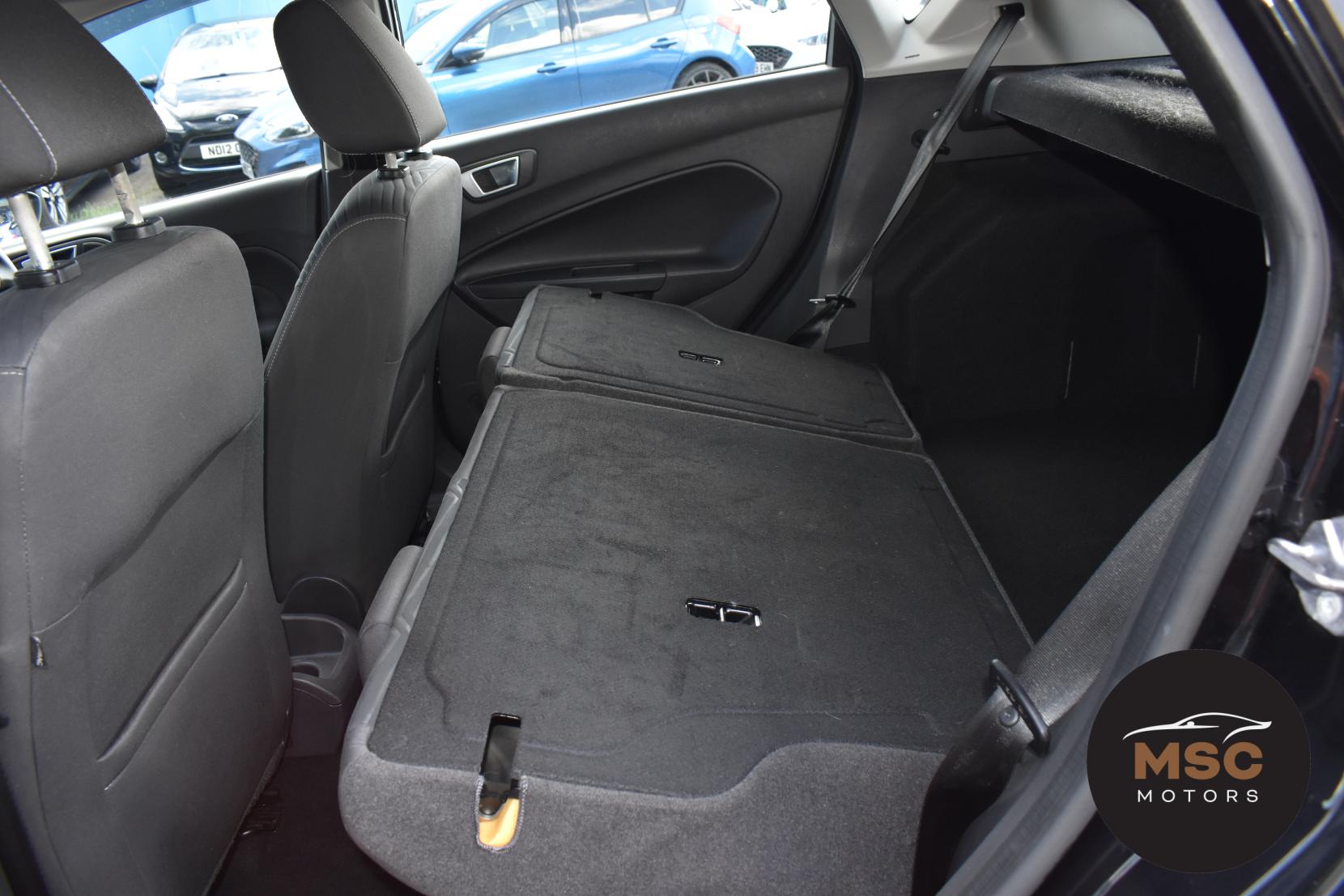 Ford Fiesta 1.5 TDCi Zetec Hatchback 5dr Diesel Manual Euro 5 (75 ps)