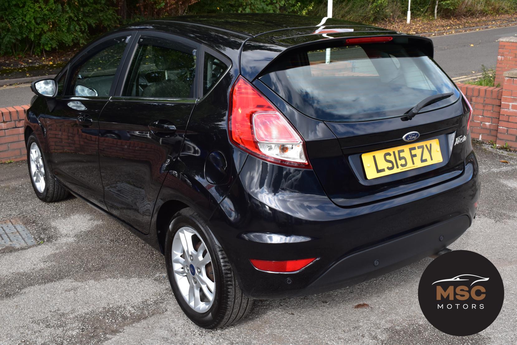 Ford Fiesta 1.5 TDCi Zetec Hatchback 5dr Diesel Manual Euro 5 (75 ps)