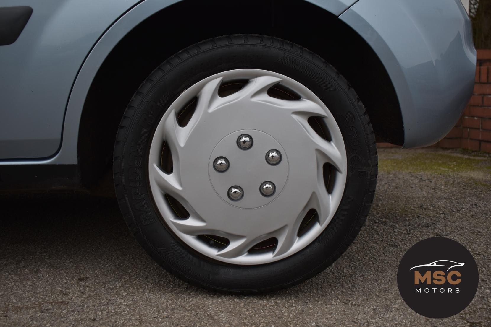 Ford Fiesta 1.4 Style Climate Hatchback 5dr Petrol Manual (147 g/km, 79 bhp)