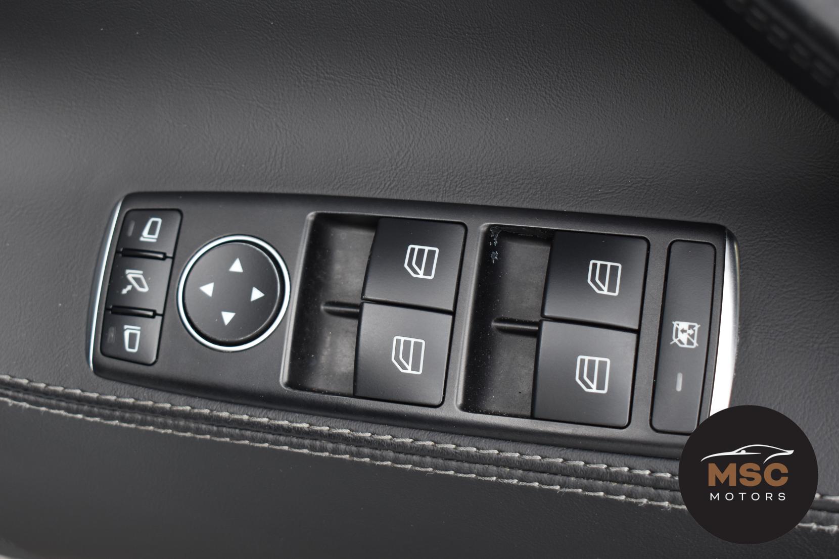 Tesla Model S (Dual Motor) Performance Ludicrous Hatchback 5dr Electric Auto 4WD (603 bhp)