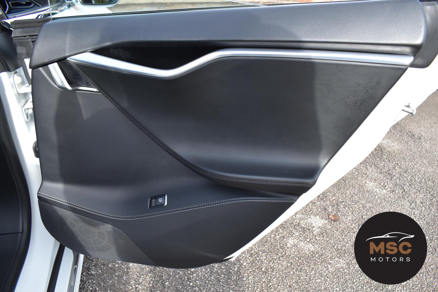 Tesla Model S (Dual Motor) Performance Ludicrous Hatchback 5dr Electric Auto 4WD (603 bhp)