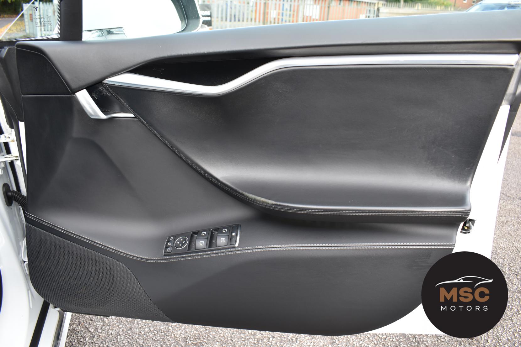 Tesla Model S (Dual Motor) Performance Ludicrous Hatchback 5dr Electric Auto 4WD (603 bhp)