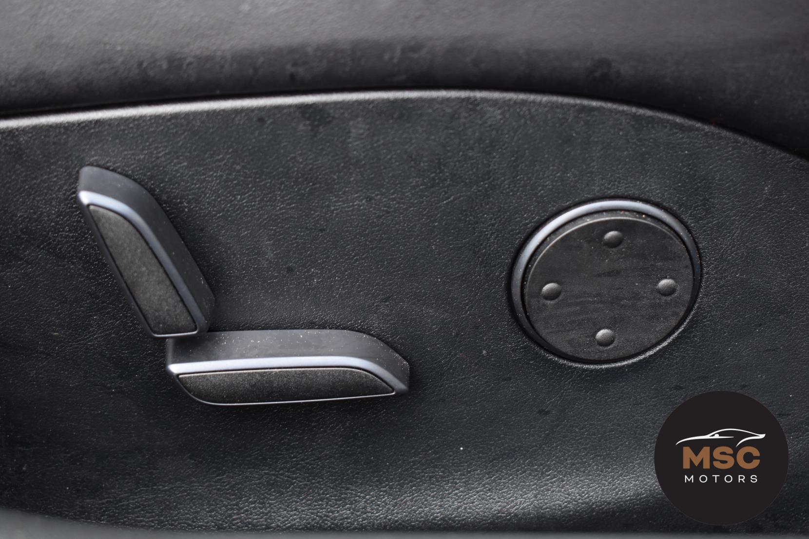 Tesla Model S (Dual Motor) Performance Ludicrous Hatchback 5dr Electric Auto 4WD (603 bhp)