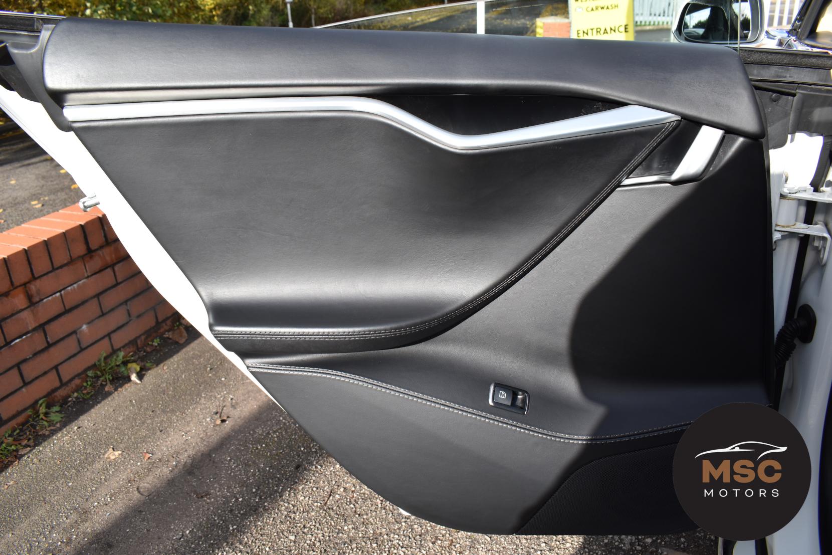 Tesla Model S (Dual Motor) Performance Ludicrous Hatchback 5dr Electric Auto 4WD (603 bhp)