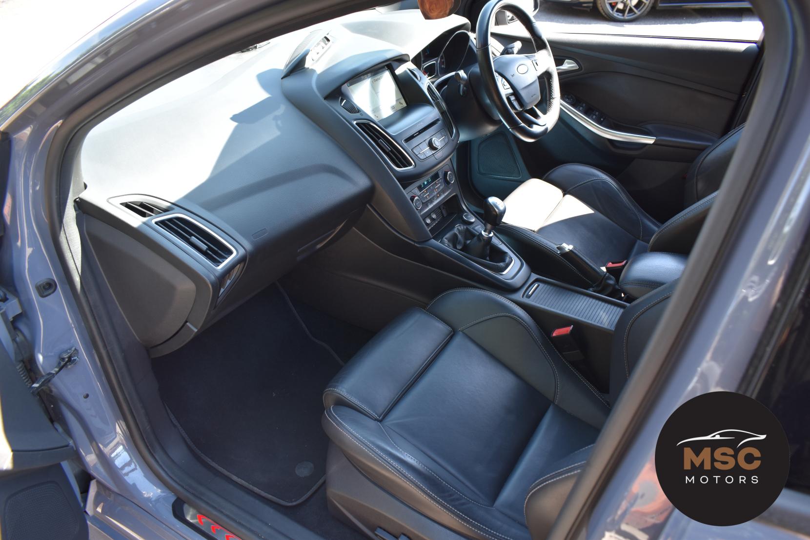 Ford Focus 2.0 TDCi ST-3 Estate 5dr Diesel Manual Euro 6 (s/s) (185 ps)