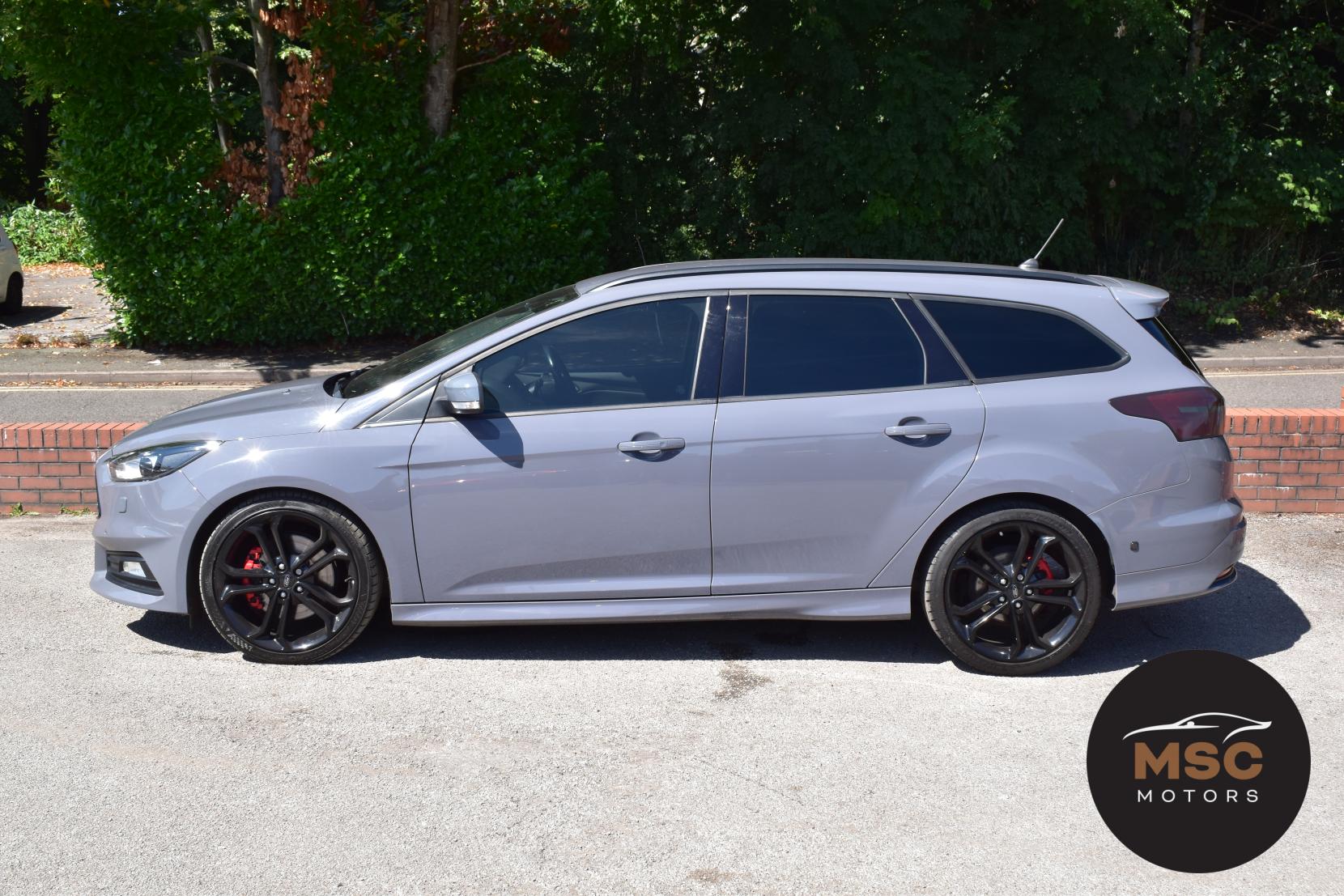 Ford Focus 2.0 TDCi ST-3 Estate 5dr Diesel Manual Euro 6 (s/s) (185 ps)