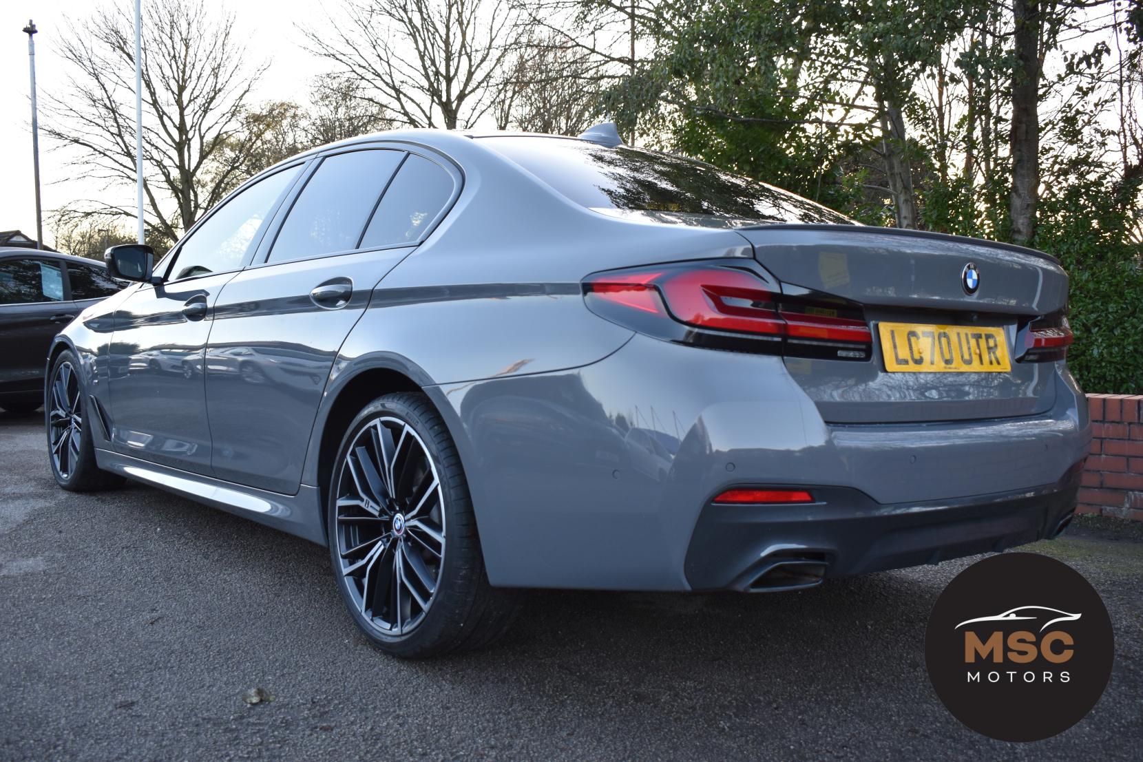 BMW 5 Series 2.0 520d MHT M Sport Saloon 4dr Diesel Hybrid Steptronic Euro 6 (s/s) (190 ps)