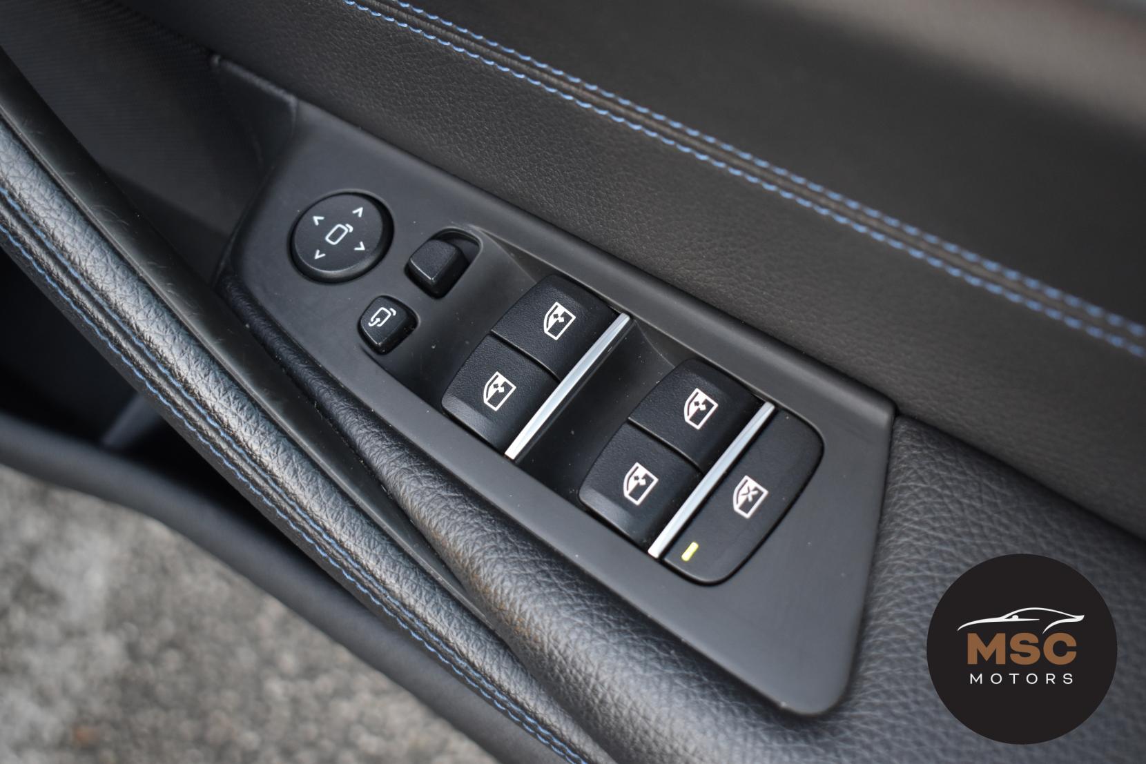 BMW 5 Series 2.0 520d MHT M Sport Saloon 4dr Diesel Hybrid Steptronic Euro 6 (s/s) (190 ps)