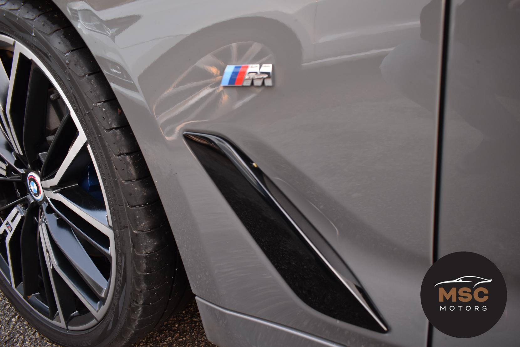 BMW 5 Series 2.0 520d MHT M Sport Saloon 4dr Diesel Hybrid Steptronic Euro 6 (s/s) (190 ps)