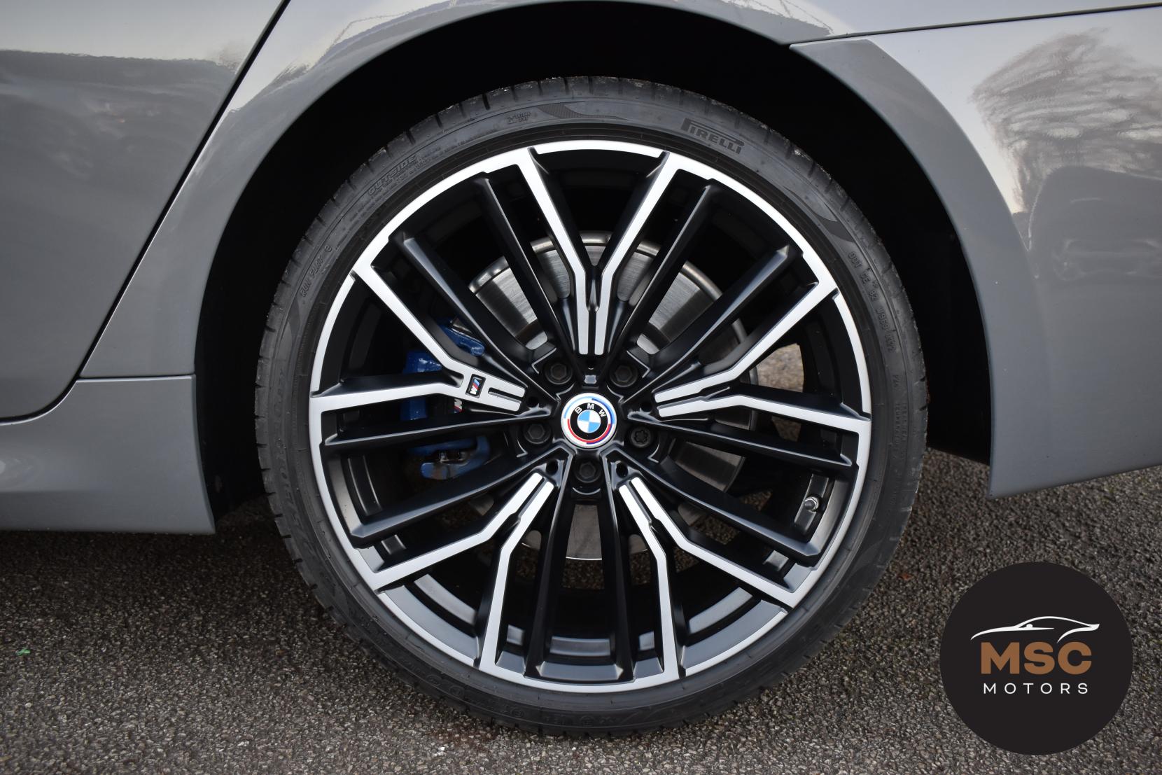 BMW 5 Series 2.0 520d MHT M Sport Saloon 4dr Diesel Hybrid Steptronic Euro 6 (s/s) (190 ps)