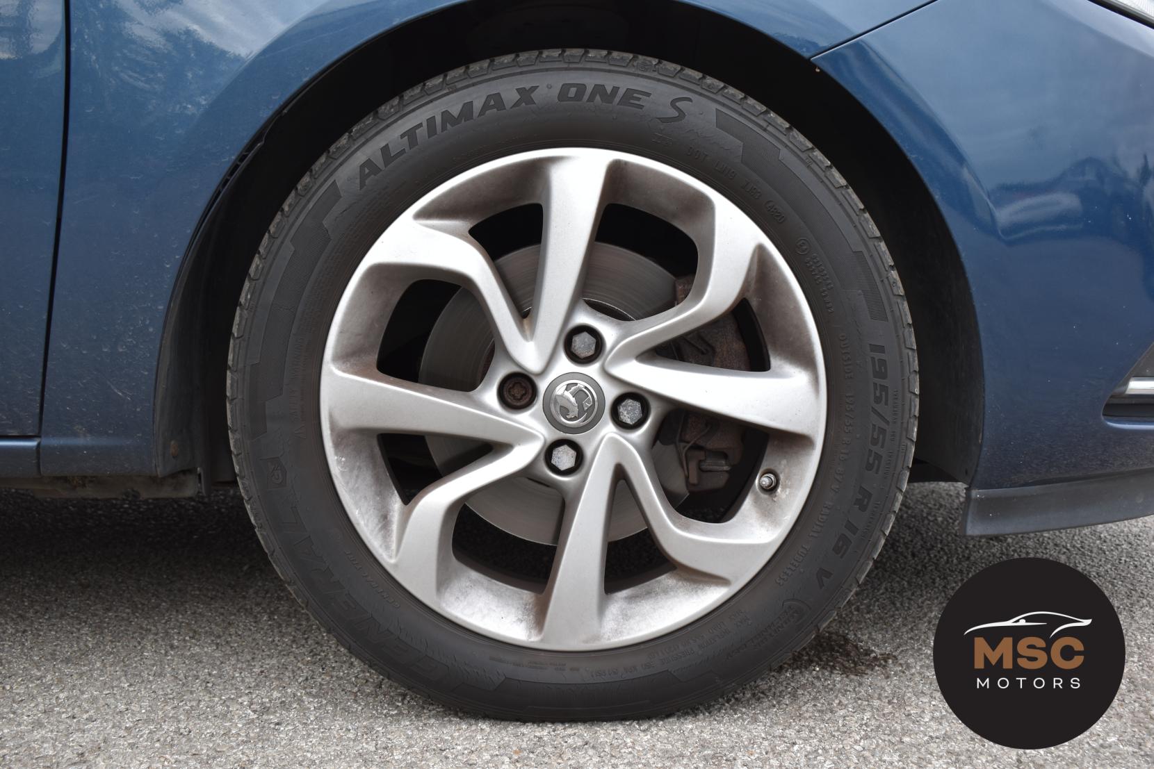Vauxhall Corsa 1.4i Turbo ecoFLEX SRi Hatchback 5dr Petrol Manual Euro 6 (s/s) (100 ps)