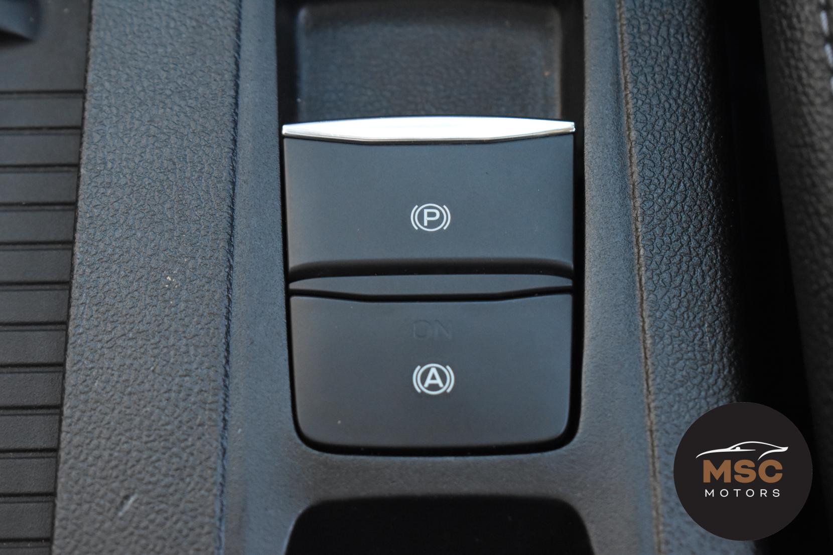 Ford Focus 1.5 EcoBlue Active X Hatchback 5dr Diesel Manual Euro 6 (s/s) (120 ps)