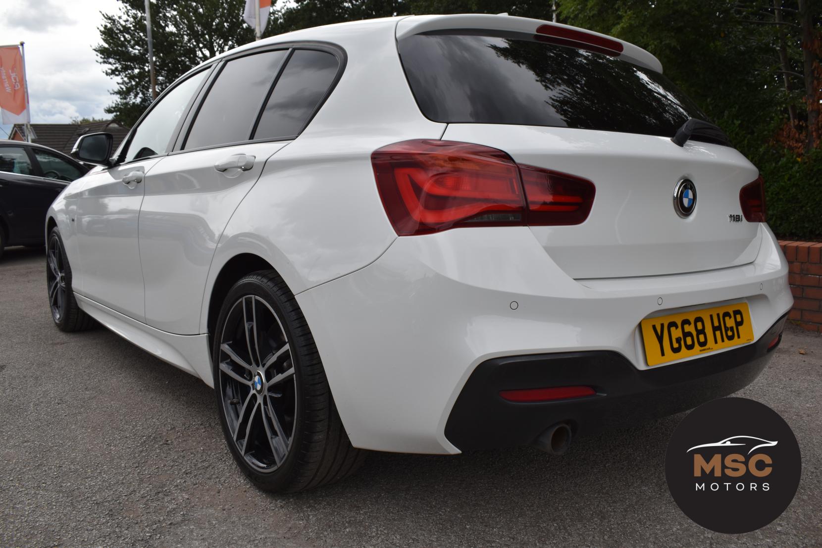BMW 1 Series 1.5 118i M Sport Shadow Edition Hatchback 5dr Petrol Manual Euro 6 (s/s) (136 ps)