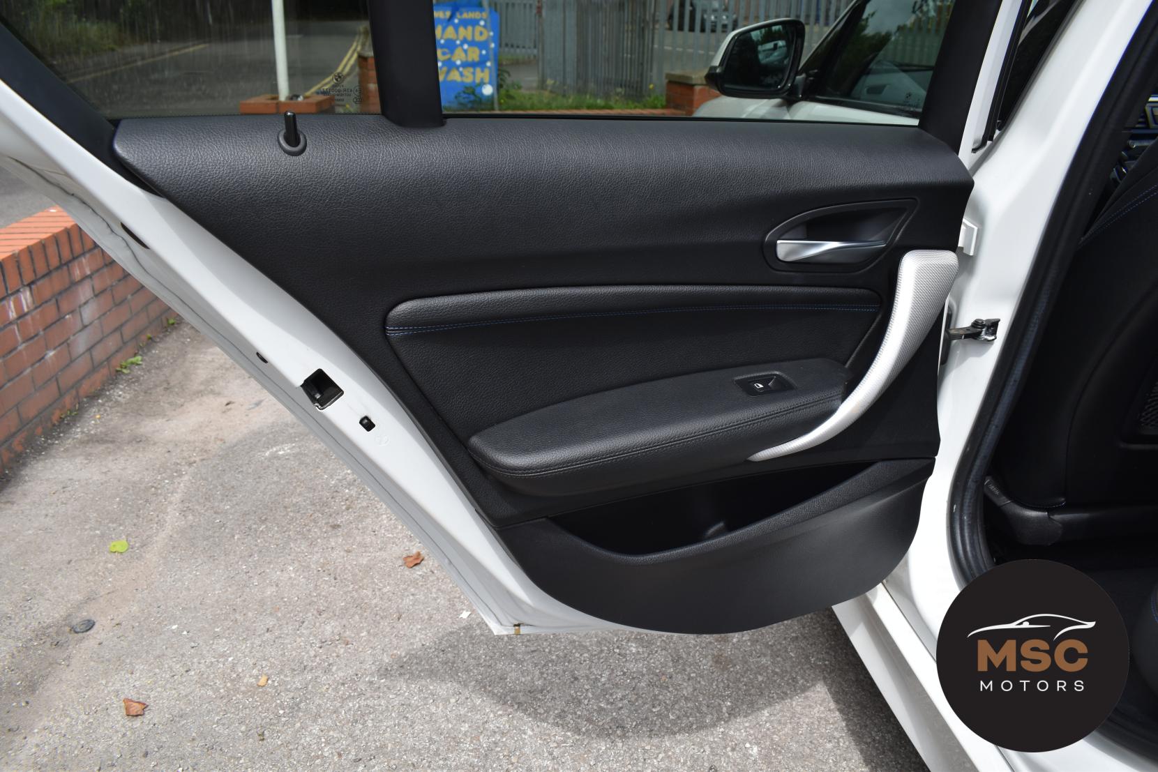 BMW 1 Series 1.5 118i M Sport Shadow Edition Hatchback 5dr Petrol Manual Euro 6 (s/s) (136 ps)