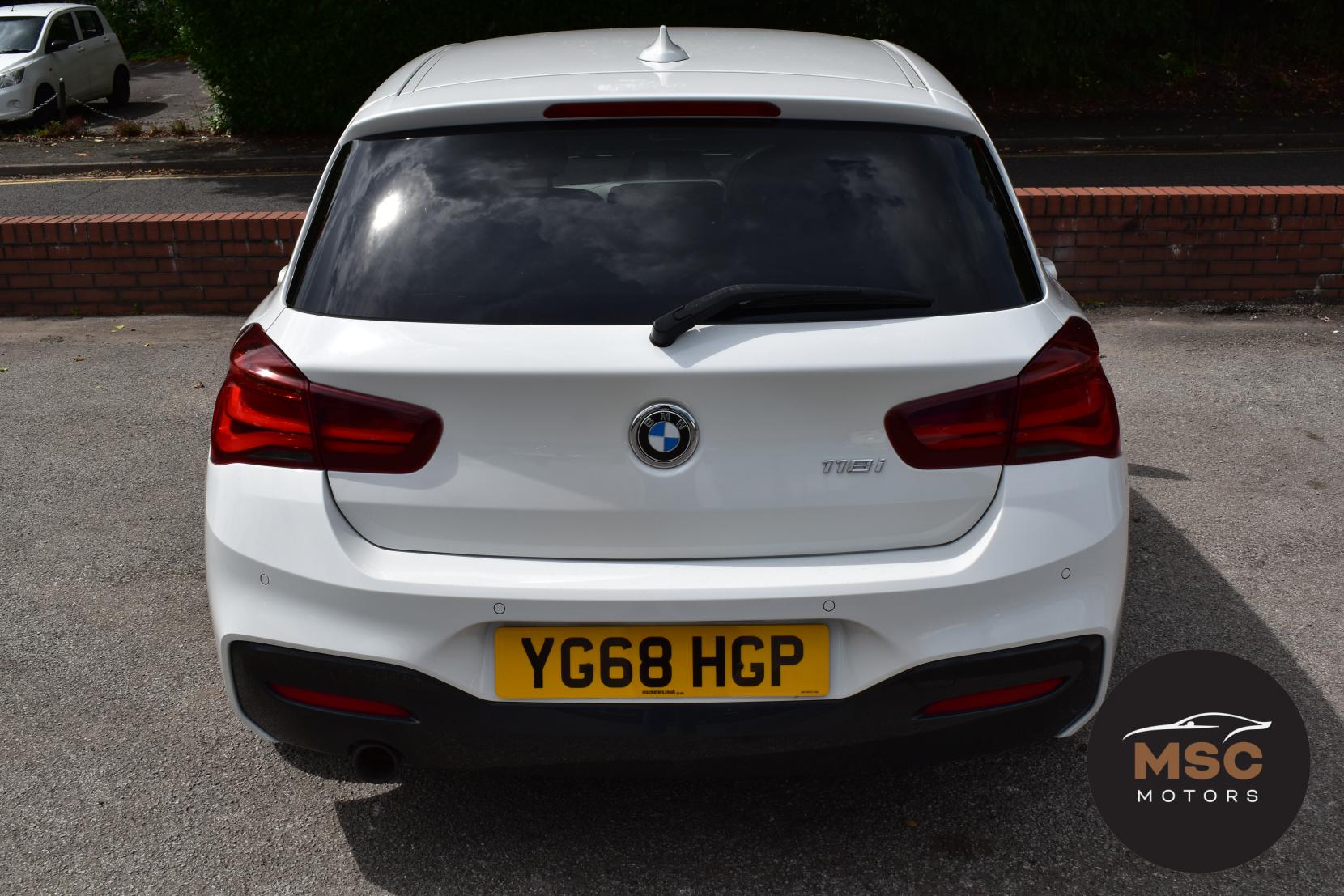 BMW 1 Series 1.5 118i M Sport Shadow Edition Hatchback 5dr Petrol Manual Euro 6 (s/s) (136 ps)