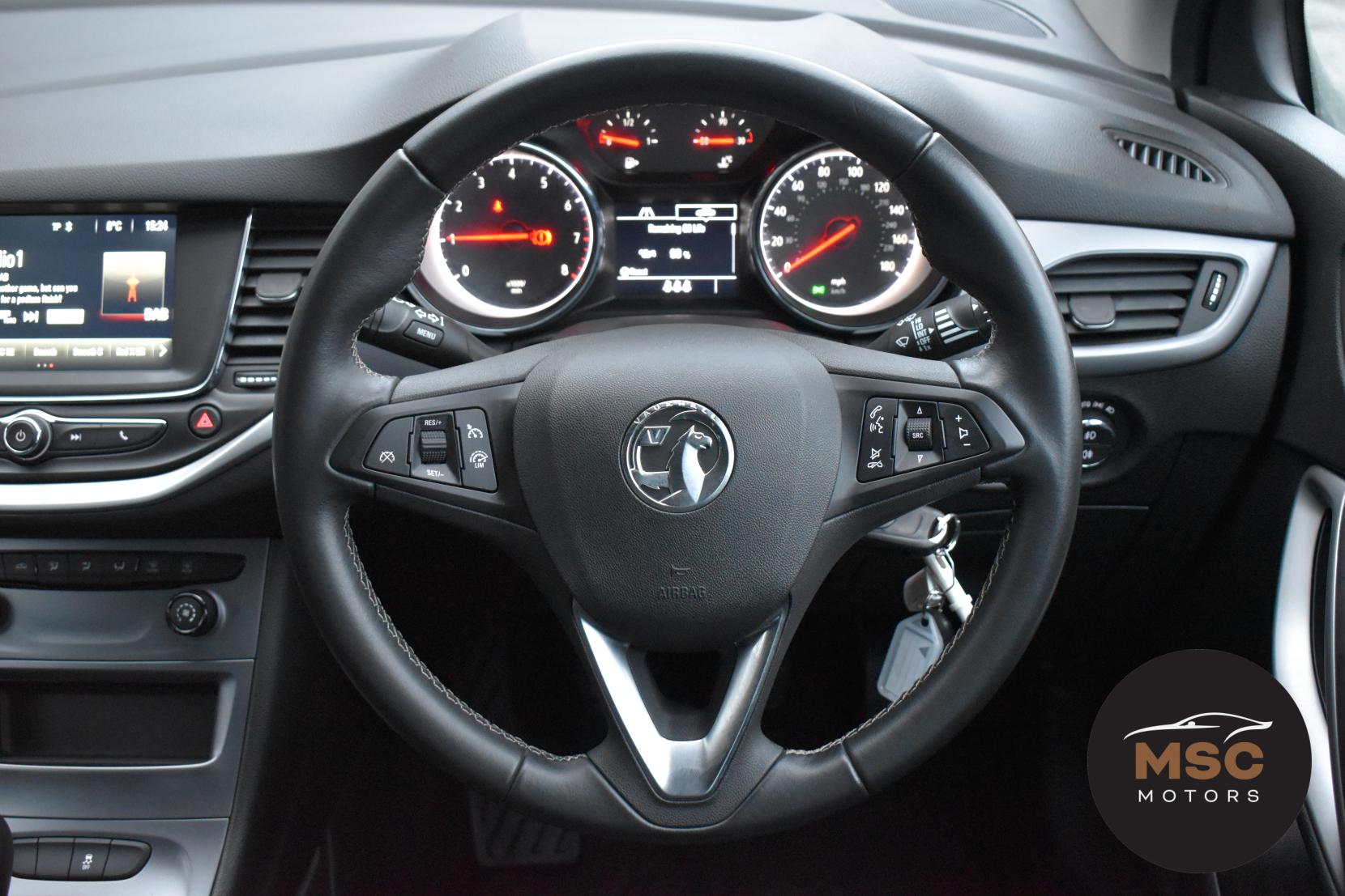 Vauxhall Astra 1.4i Turbo Tech Line Nav Hatchback 5dr Petrol Manual Euro 6 (125 ps)