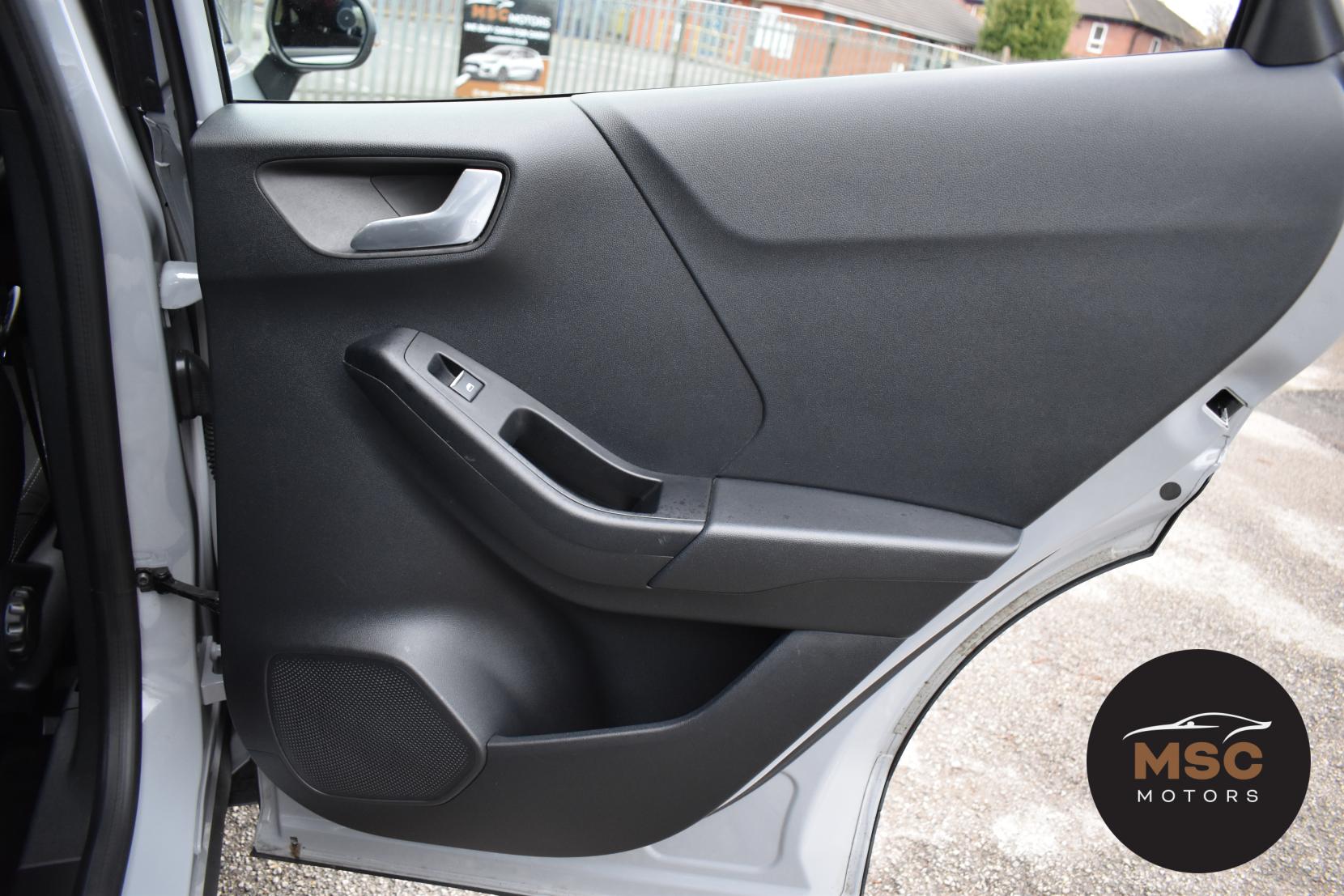 Ford Puma 1.0T EcoBoost MHEV Titanium SUV 5dr Petrol Hybrid DCT Euro 6 (s/s) (125 ps)