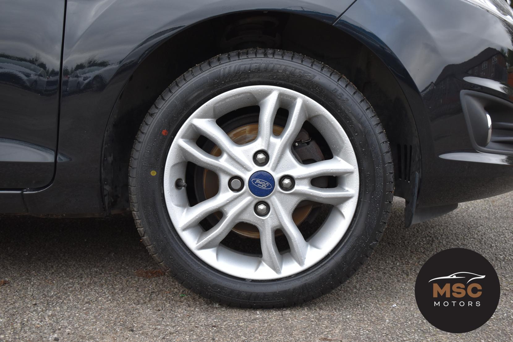 Ford Fiesta 1.25 Zetec Hatchback 5dr Petrol Manual Euro 6 (82 ps)