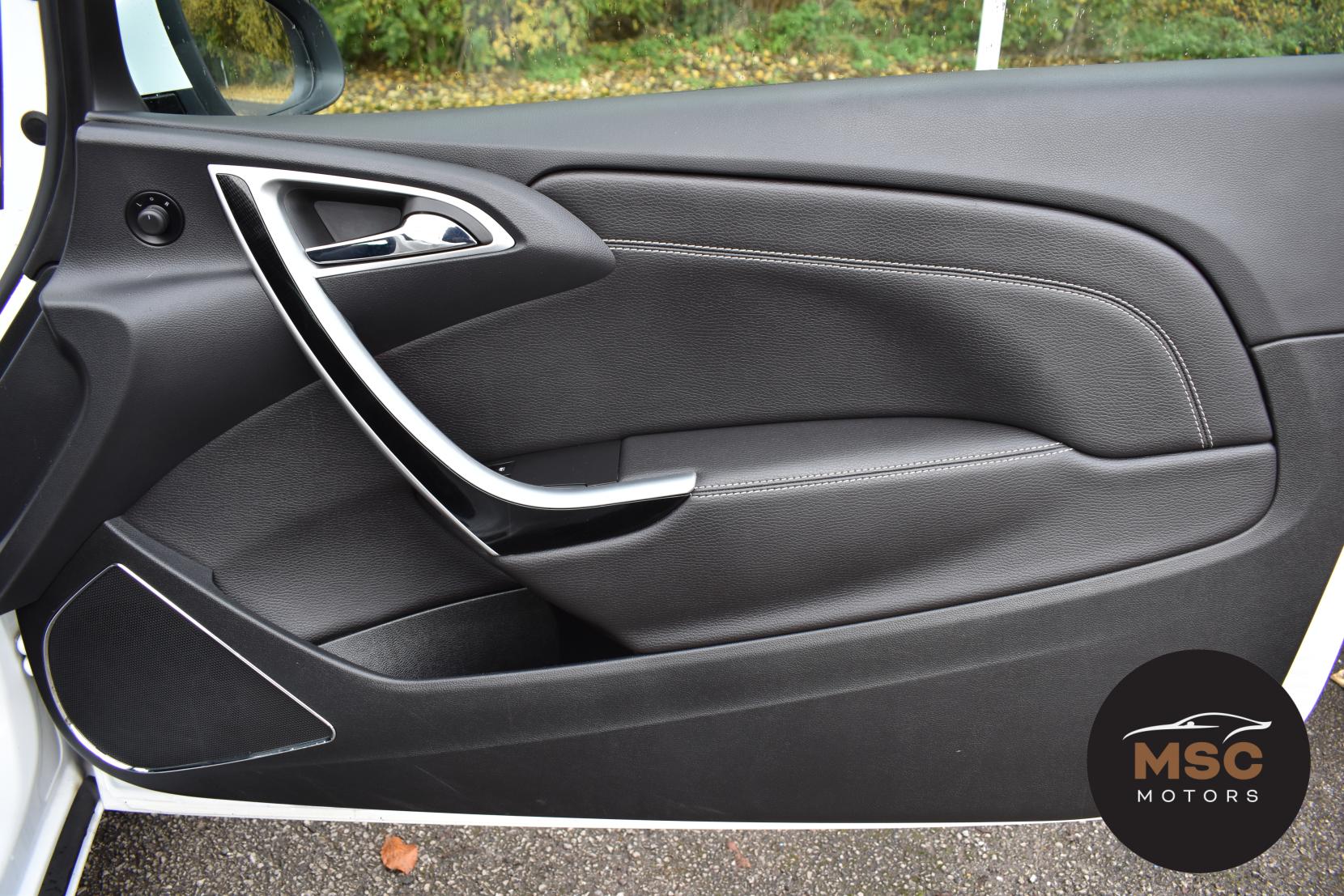 Vauxhall Astra GTC 1.4T SRi Coupe 3dr Petrol Manual Euro 5 (s/s) (140 ps)