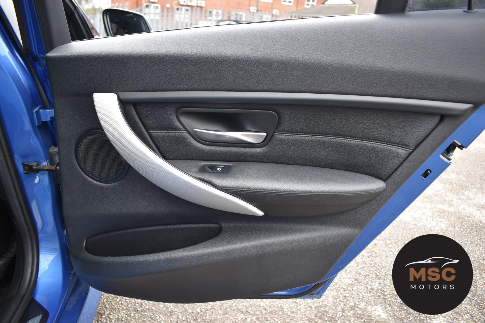 BMW 3 Series 3.0 330d M Sport Saloon 4dr Diesel Auto Euro 5 (s/s) (258 ps)