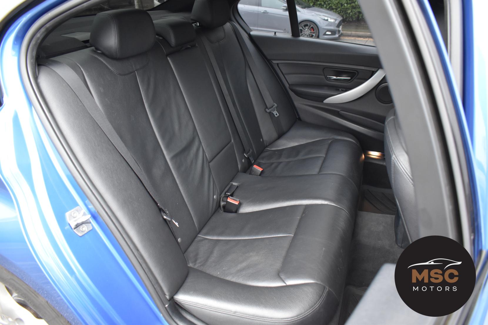 BMW 3 Series 3.0 330d M Sport Saloon 4dr Diesel Auto Euro 5 (s/s) (258 ps)