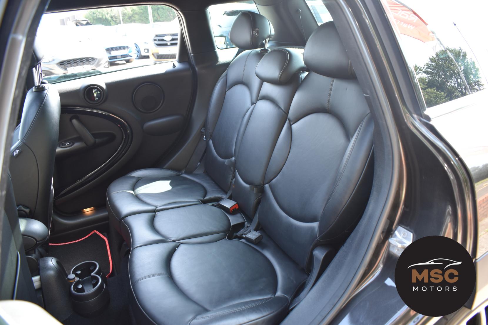 MINI Countryman 1.6 John Cooper Works SUV 5dr Petrol Auto ALL4 Euro 5 (218 ps)