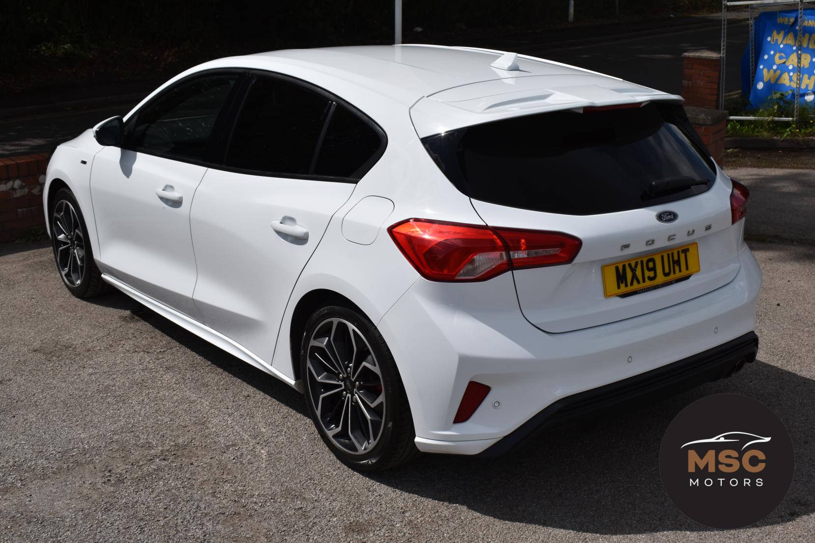 Ford Focus 1.0T EcoBoost ST-Line X Hatchback 5dr Petrol Manual Euro 6 (s/s) (125 ps)