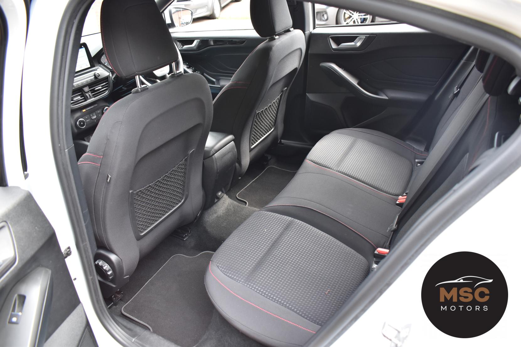 Ford Focus 1.0T EcoBoost ST-Line Hatchback 5dr Petrol Auto Euro 6 (s/s) (125 ps)