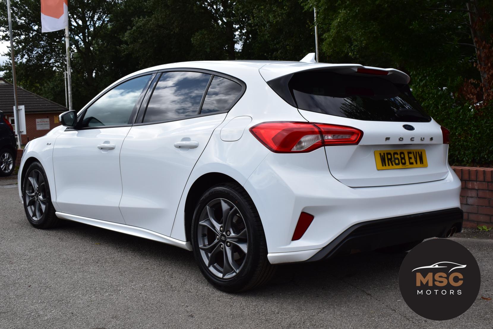 Ford Focus 1.0T EcoBoost ST-Line Hatchback 5dr Petrol Auto Euro 6 (s/s) (125 ps)