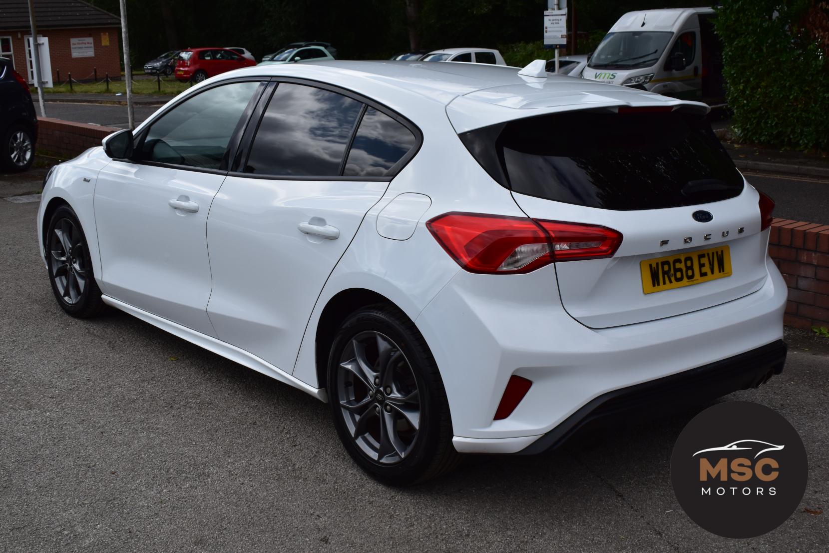 Ford Focus 1.0T EcoBoost ST-Line Hatchback 5dr Petrol Auto Euro 6 (s/s) (125 ps)