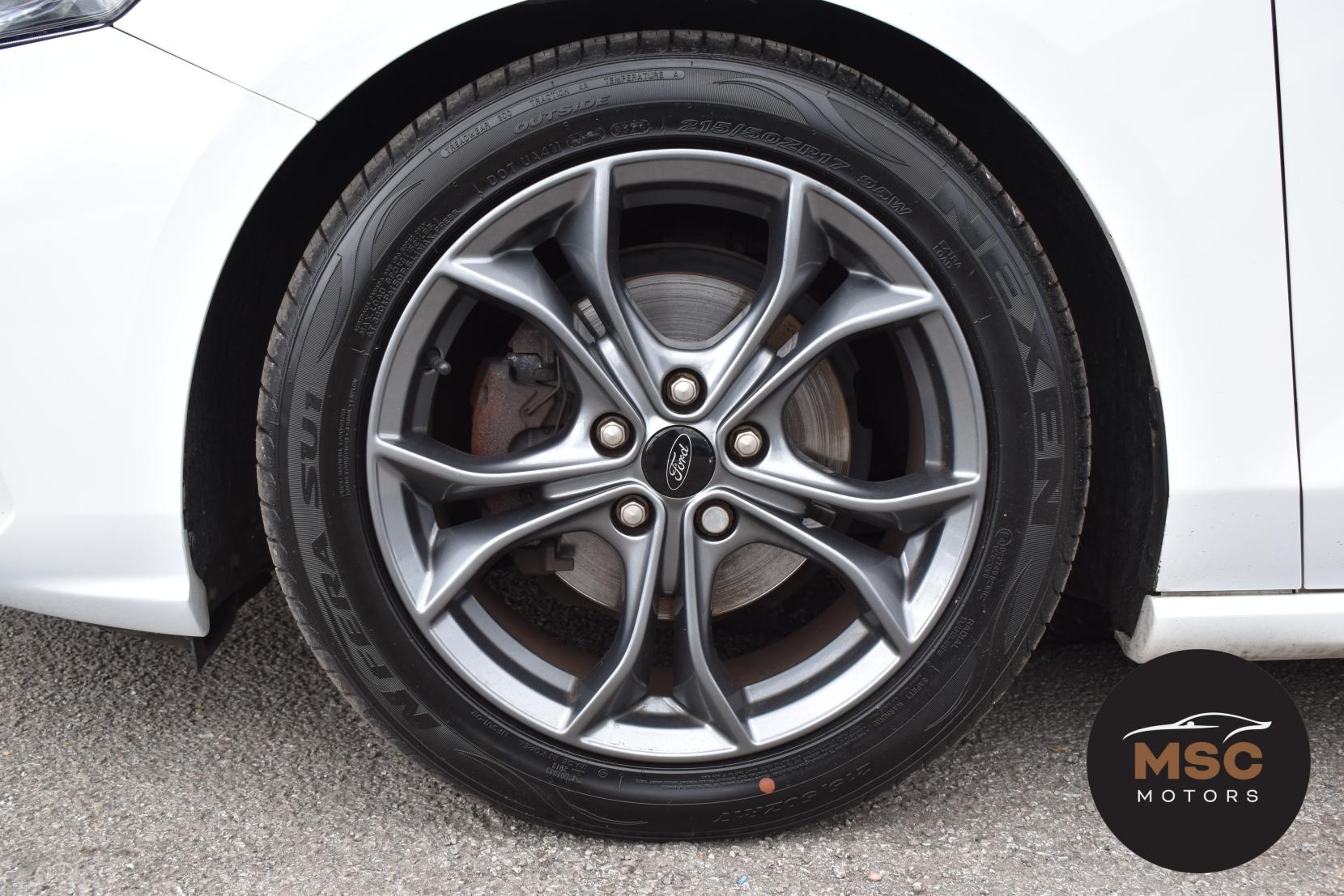 Ford Focus 1.0T EcoBoost ST-Line Hatchback 5dr Petrol Auto Euro 6 (s/s) (125 ps)