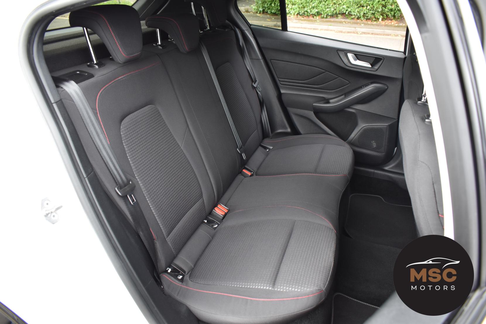 Ford Focus 1.0T EcoBoost ST-Line Hatchback 5dr Petrol Auto Euro 6 (s/s) (125 ps)