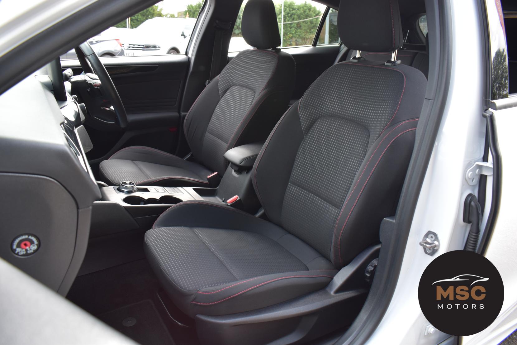 Ford Focus 1.0T EcoBoost ST-Line Hatchback 5dr Petrol Auto Euro 6 (s/s) (125 ps)