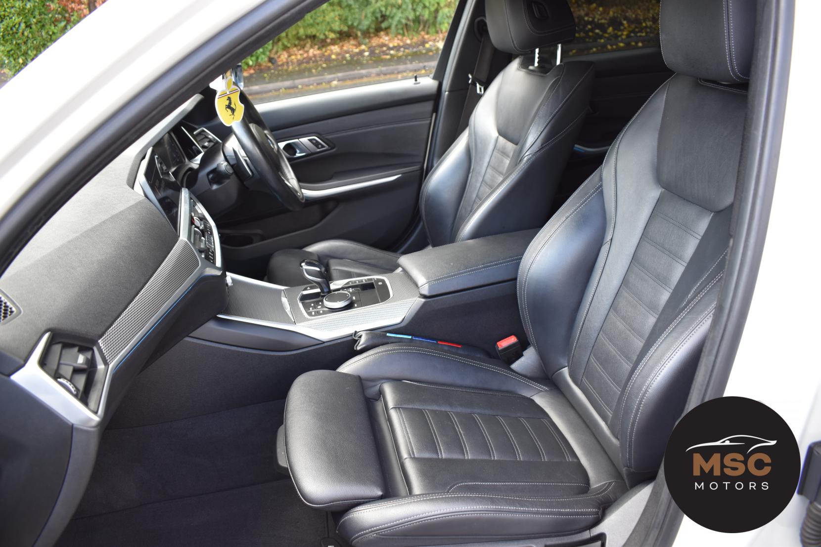 BMW 3 Series 2.0 330e 12kWh M Sport Saloon 4dr Petrol Plug-in Hybrid Auto Euro 6 (s/s) (292 ps)