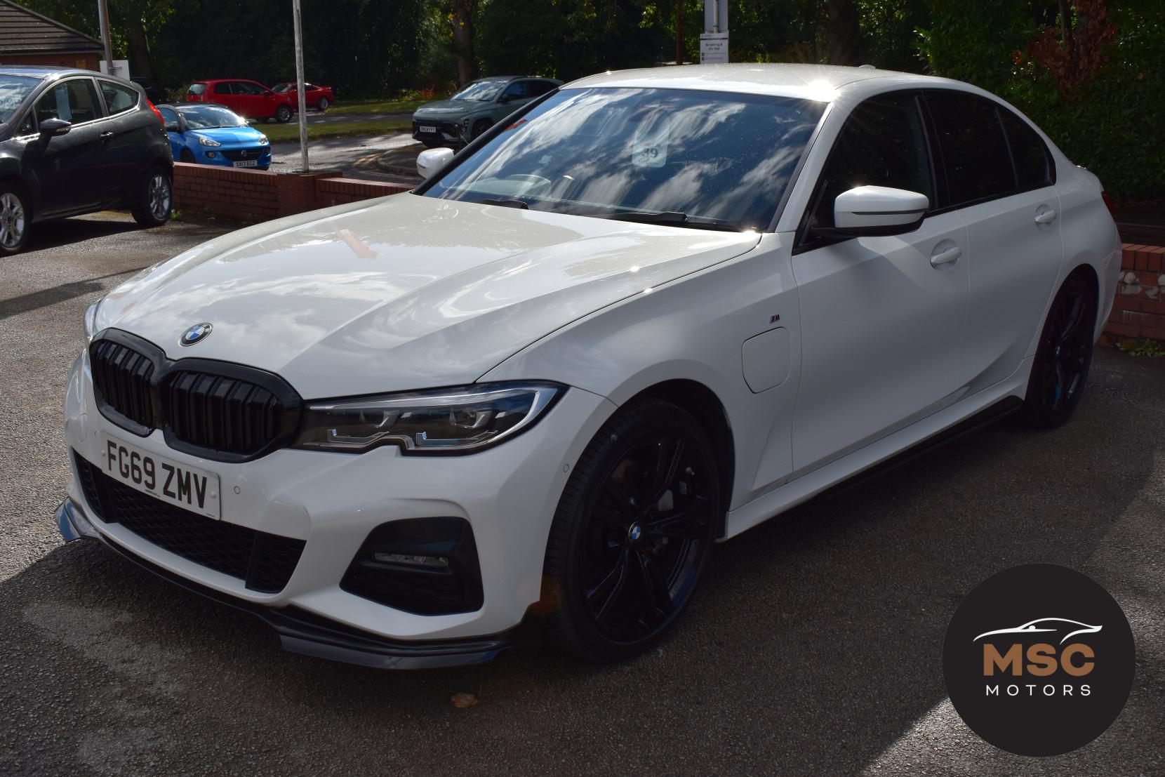 BMW 3 Series 2.0 330e 12kWh M Sport Saloon 4dr Petrol Plug-in Hybrid Auto Euro 6 (s/s) (292 ps)