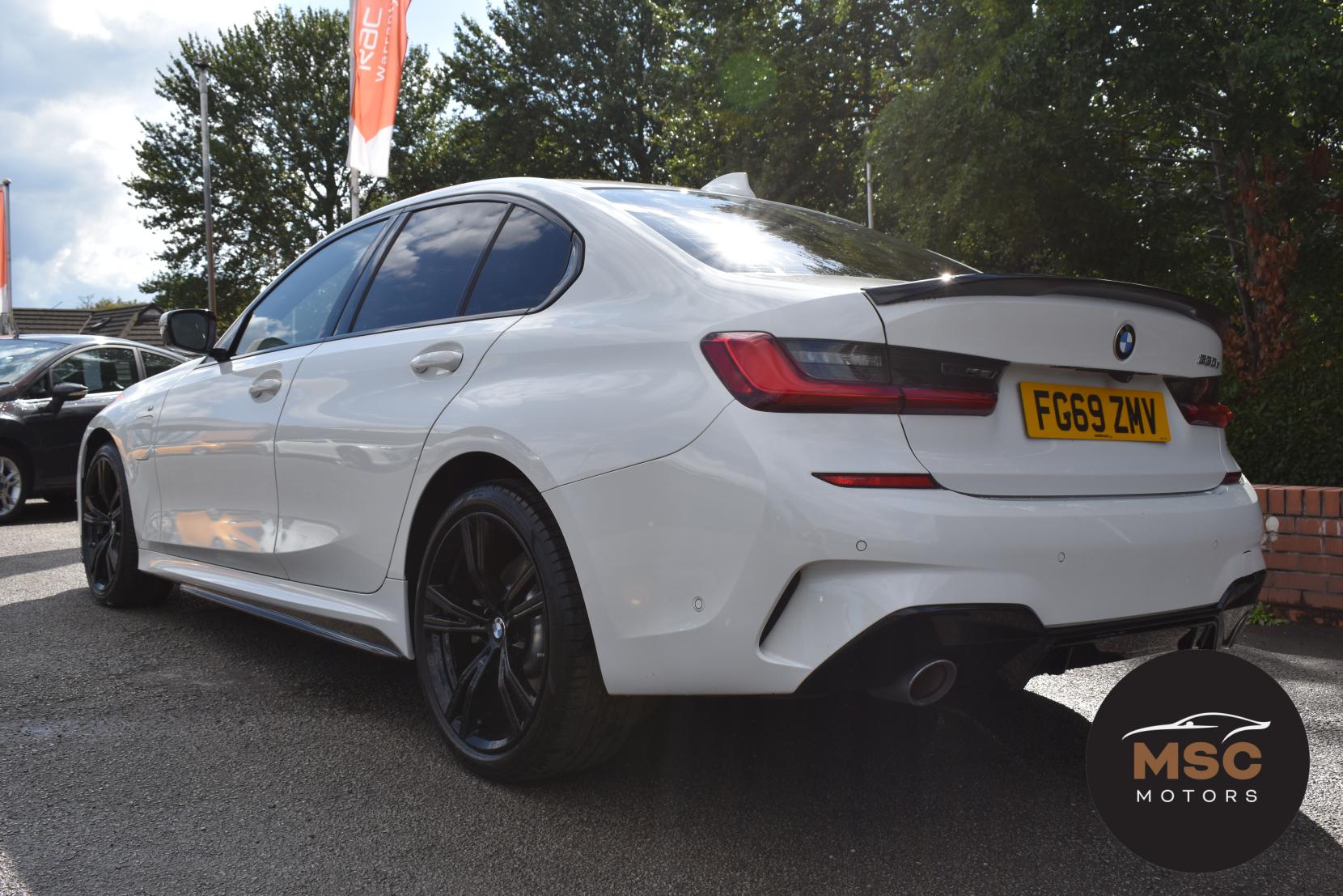 BMW 3 Series 2.0 330e 12kWh M Sport Saloon 4dr Petrol Plug-in Hybrid Auto Euro 6 (s/s) (292 ps)