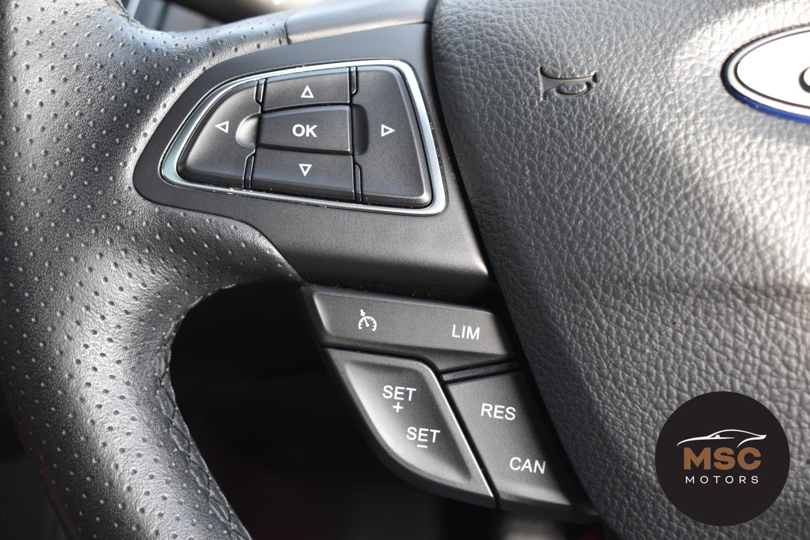 Ford Focus 2.0T EcoBoost ST-3 Hatchback 5dr Petrol Manual Euro 6 (s/s) (250 ps)