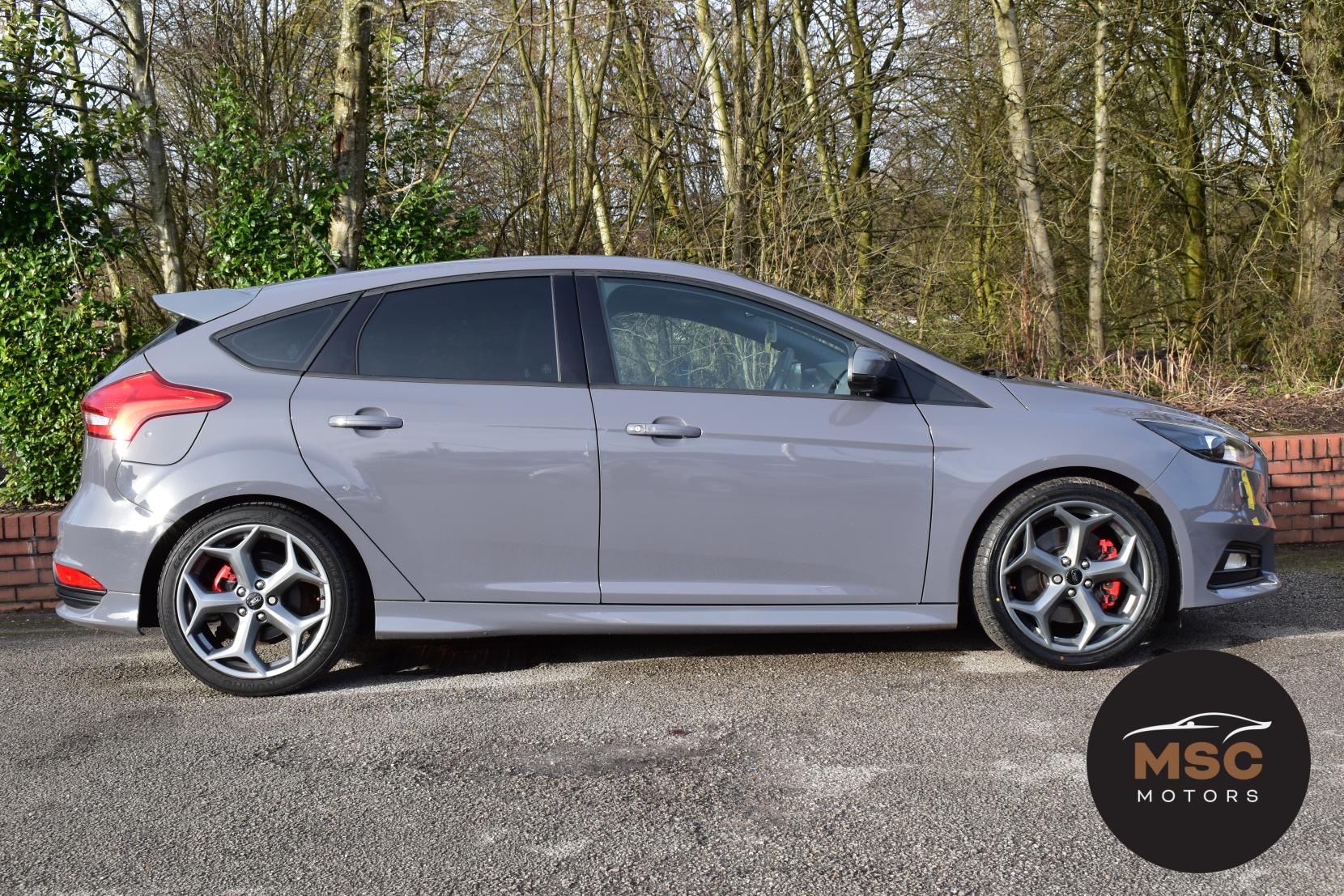 Ford Focus 2.0T EcoBoost ST-3 Hatchback 5dr Petrol Manual Euro 6 (s/s) (250 ps)