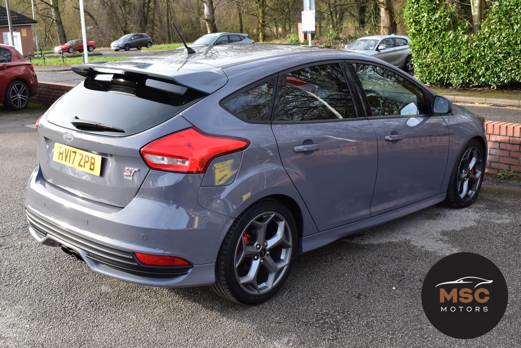 Ford Focus 2.0T EcoBoost ST-3 Hatchback 5dr Petrol Manual Euro 6 (s/s) (250 ps)