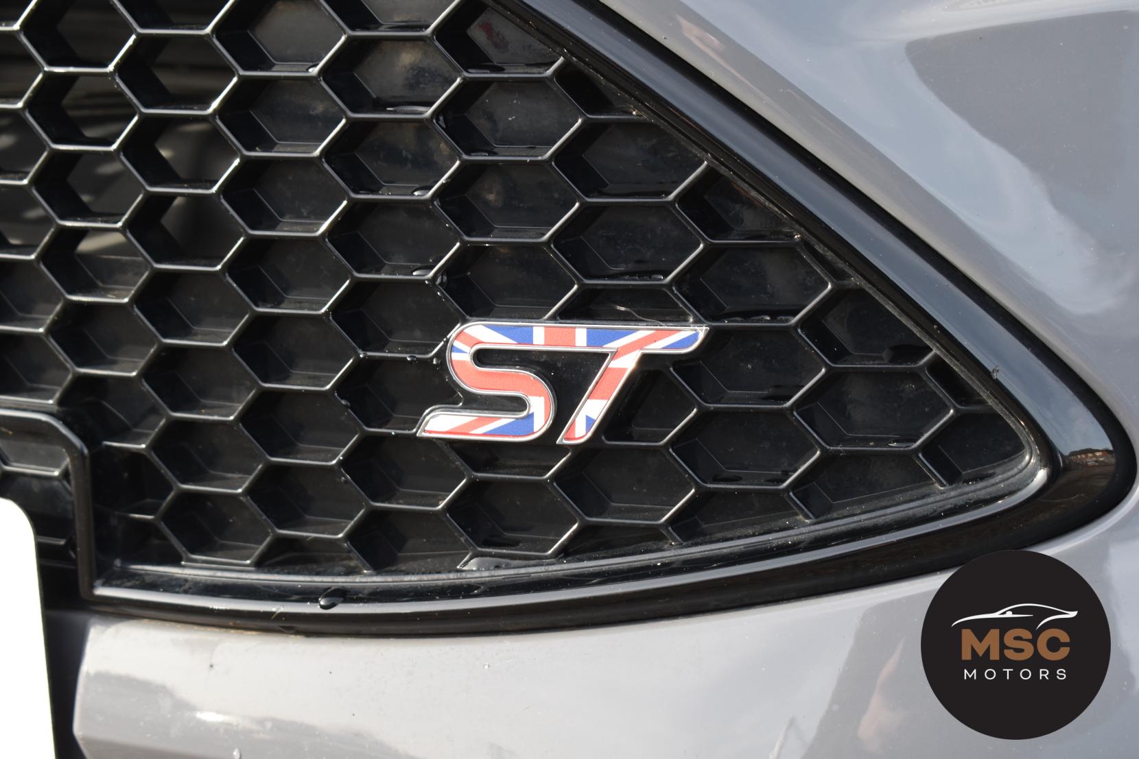 Ford Focus 2.0T EcoBoost ST-3 Hatchback 5dr Petrol Manual Euro 6 (s/s) (250 ps)