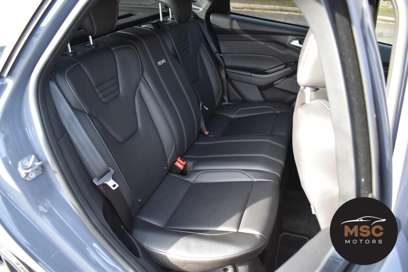 Ford Focus 2.0T EcoBoost ST-3 Hatchback 5dr Petrol Manual Euro 6 (s/s) (250 ps)