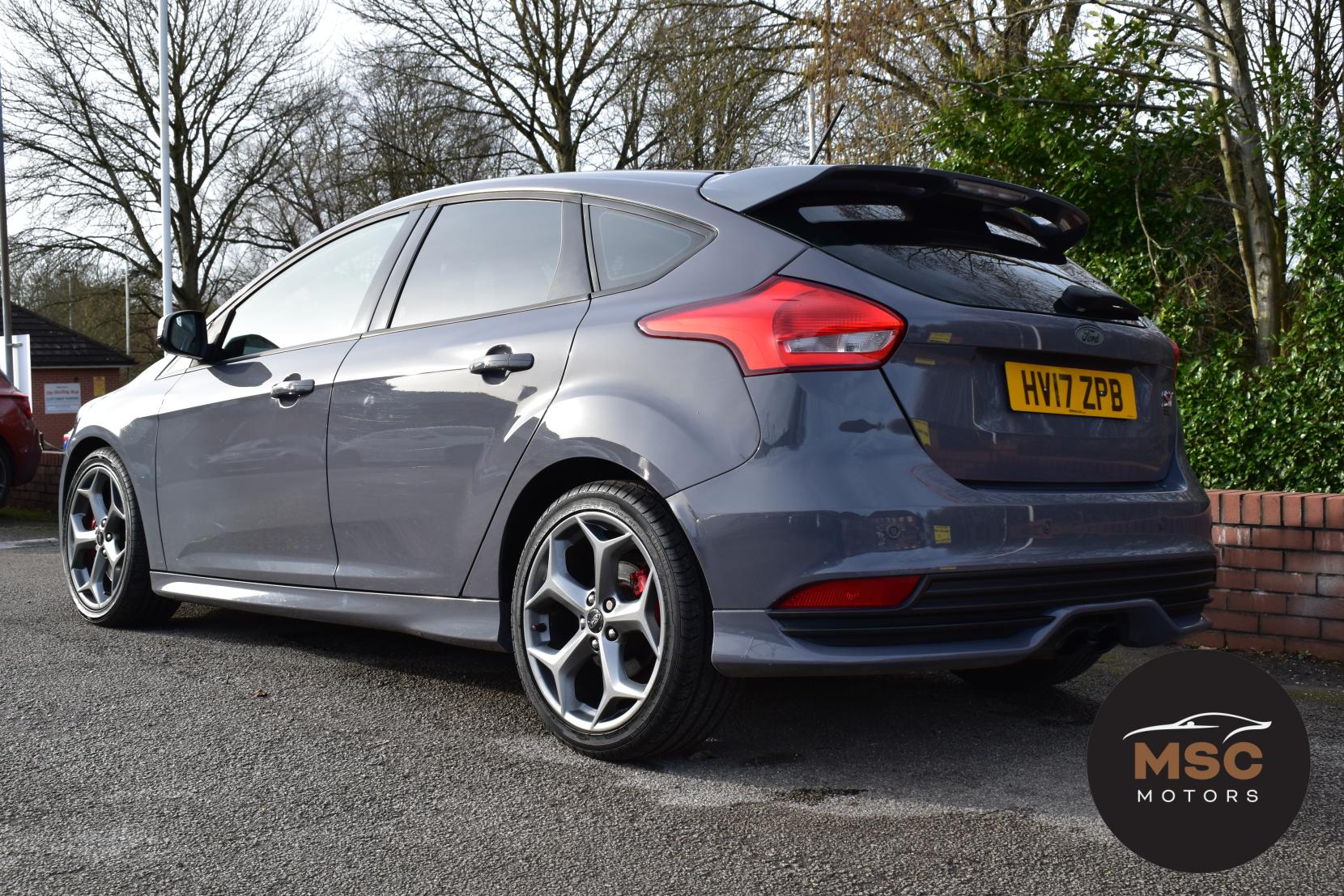 Ford Focus 2.0T EcoBoost ST-3 Hatchback 5dr Petrol Manual Euro 6 (s/s) (250 ps)