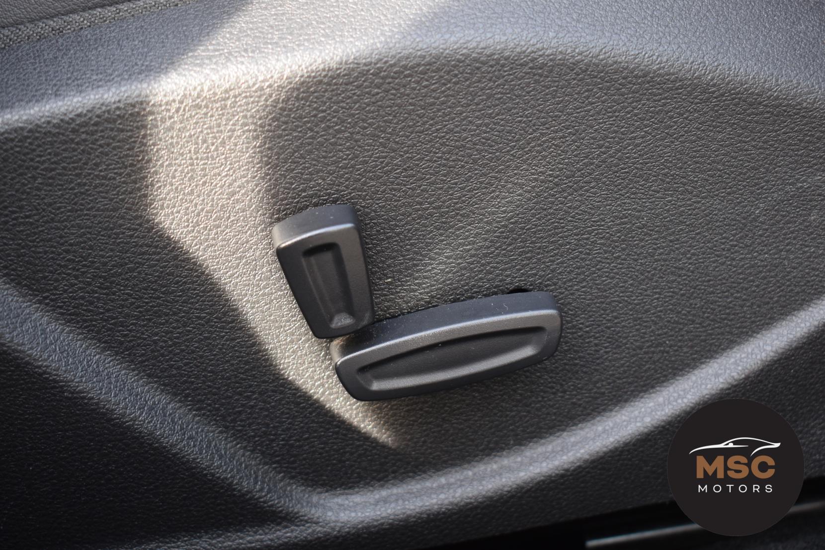 Ford Focus 2.0T EcoBoost ST-3 Hatchback 5dr Petrol Manual Euro 6 (s/s) (250 ps)