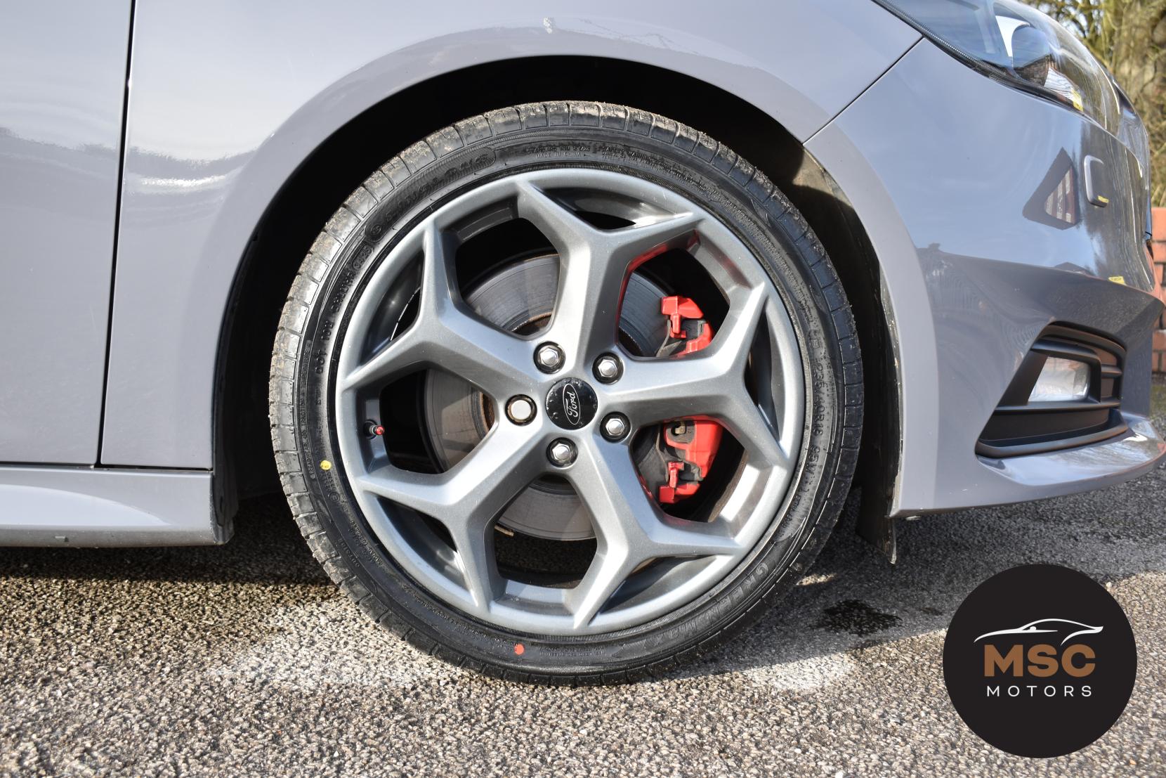 Ford Focus 2.0T EcoBoost ST-3 Hatchback 5dr Petrol Manual Euro 6 (s/s) (250 ps)