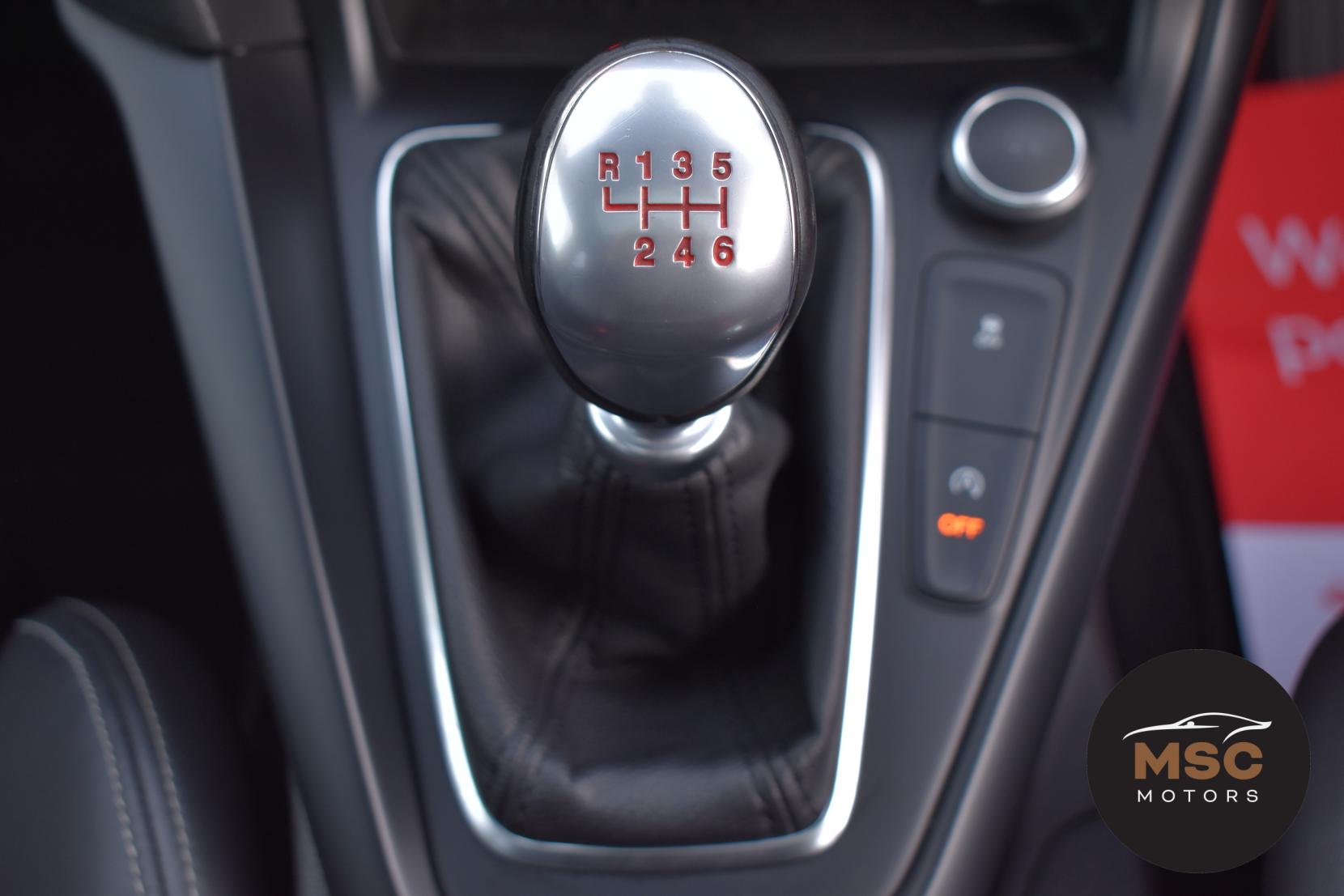 Ford Focus 2.0T EcoBoost ST-3 Hatchback 5dr Petrol Manual Euro 6 (s/s) (250 ps)